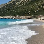 Gem 142, Coast