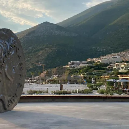 Gem 142, Coast Villa Paljasa