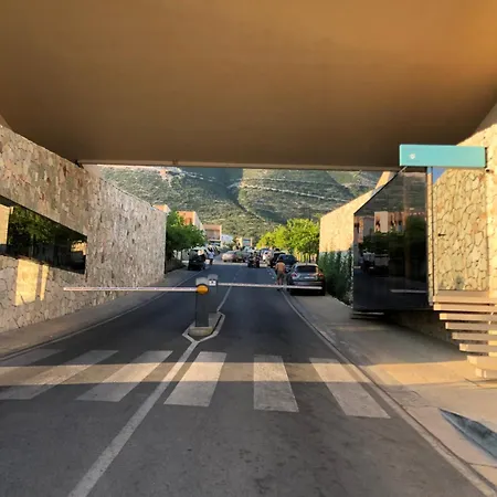 Gem 142, Coast Villa