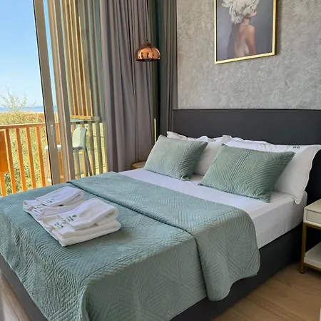 Gem 142, Coast Villa *