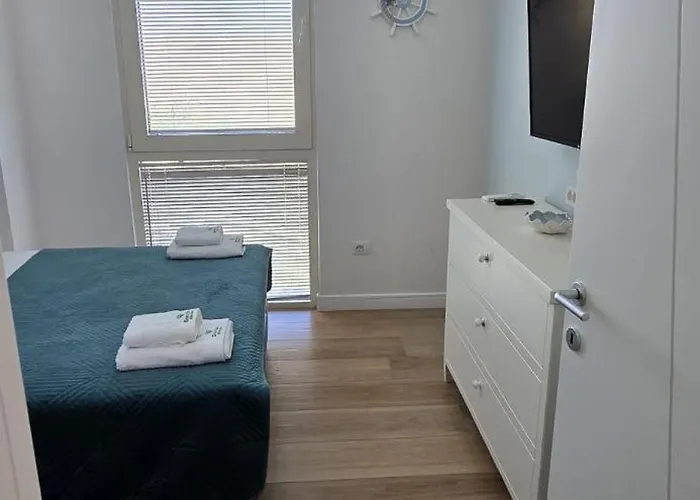 Gem 142, Coast Villa