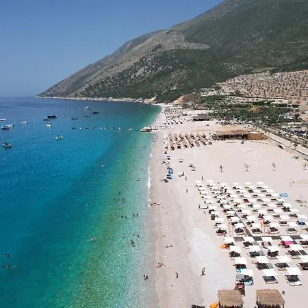 Villa Gem 142, Coast Palasë