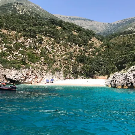 Gem 142, Coast * Palasë